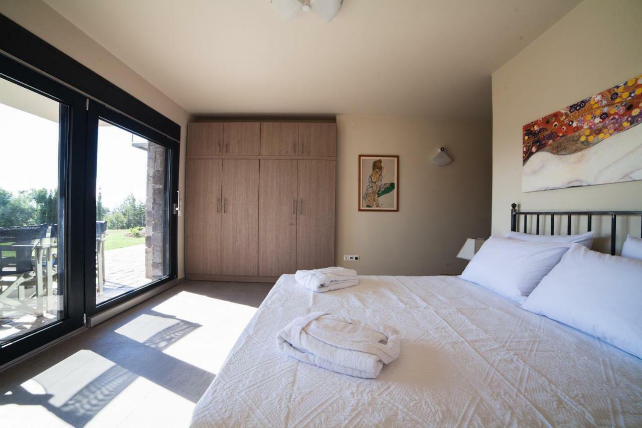 Olivia Estate Villa With Private Swimming Pool Елия Екстериор снимка